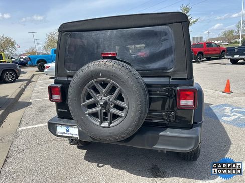 Used 2024 Jeep Wrangler Sport S image 25