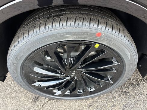 New 2026 Lincoln Aviator Reserve AWD/4WD image 10