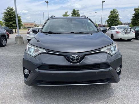 Used 2017 Toyota RAV4 XLE FWD image 9