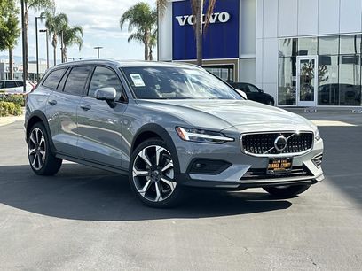 Certified 2026 Volvo V60 B5 Cross Country Plus w/ Climate Package