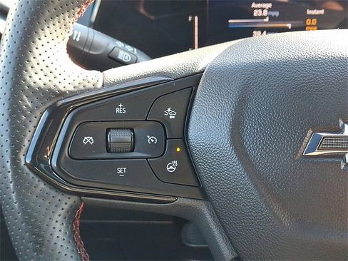 Certified 2024 Chevrolet Trax RS w/ Sunroof Package image 21