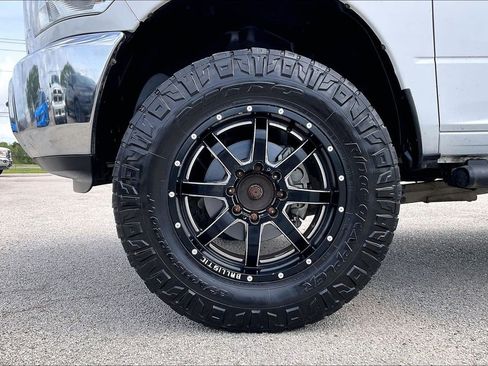 Used 2014 RAM 2500 Tradesman w/ Chrome Appearance Group AWD/4WD image 34