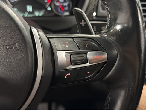 Used 2015 BMW M4 Coupe RWD image 27