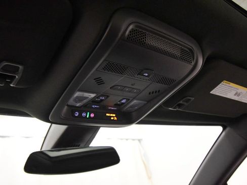 Used 2022 Cadillac XT5 Sportv AWD/4WD image 28