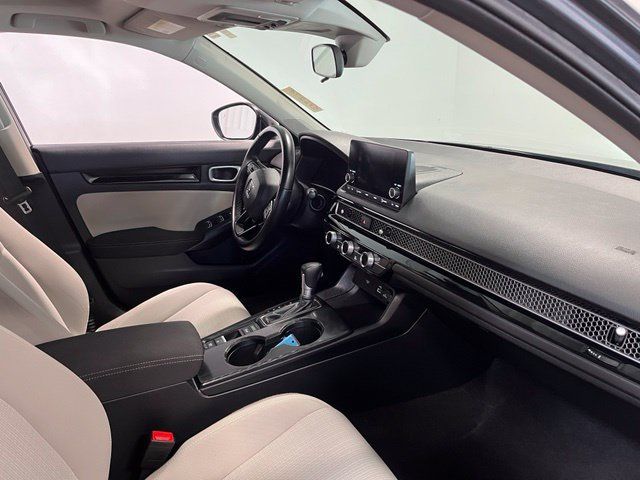 Used 2024 Honda Civic EX image 11
