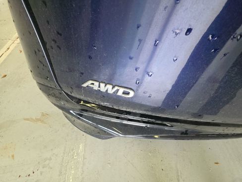 Used 2022 Toyota Sienna XSE w/ XSE Plus Package image 7