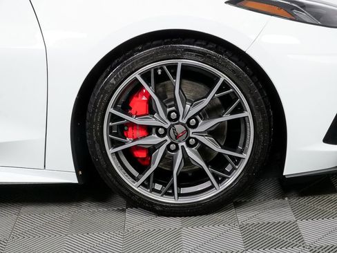 Used 2023 Chevrolet Corvette Stingray w/ Z51 Performance Package image 34