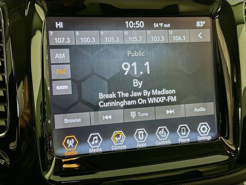 Used 2021 Jeep Compass Limited image 21