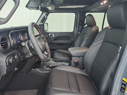 New 2026 Jeep Wrangler Unlimited Rubicon 392 w/ Quick Order Package 27X Moab AWD/4WD image 19