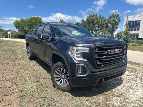 Used 2021 GMC Sierra 1500 AT4 w/ Technology Package image 1