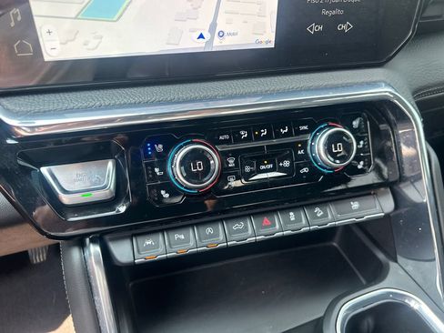 Certified 2023 GMC Sierra 1500 Denali AWD/4WD image 27