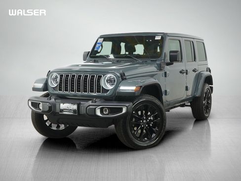 Used 2025 Jeep Wrangler Unlimited Sahara w/ Safety Group image 1
