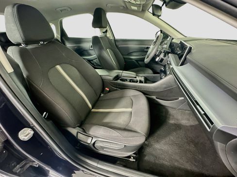 Used 2025 Hyundai Sonata SEL FWD image 29