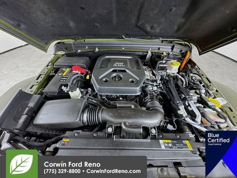 Used 2022 Jeep Wrangler Unlimited Sahara image 32