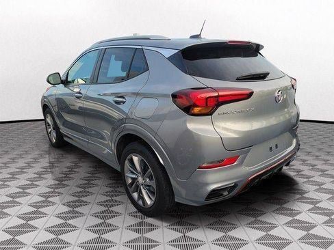 Used 2023 Buick Encore GX Select w/ Sport Touring Package FWD image 3