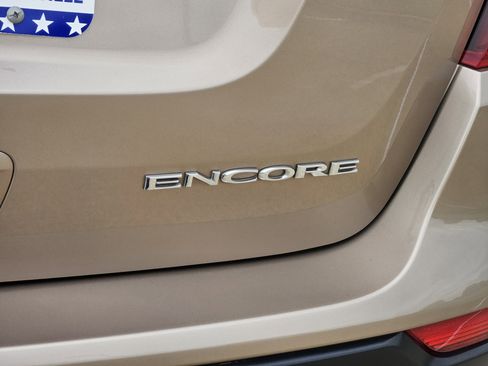 Used 2018 Buick Encore Preferred FWD image 7