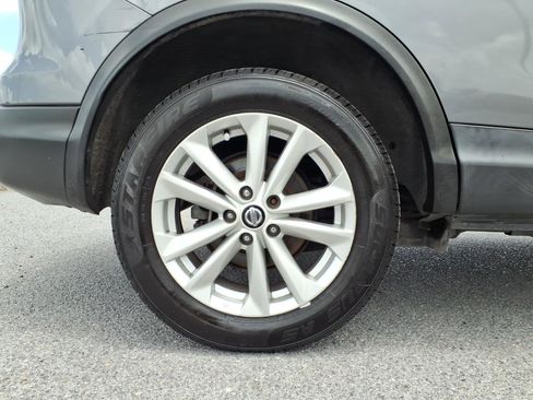 Used 2019 Nissan Rogue Sport S w/ Appearance Package FWD image 25