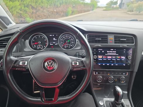 Used 2019 Volkswagen Golf Alltrack S AWD/4WD image 13