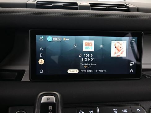 Used 2022 Land Rover Defender 110 S image 23