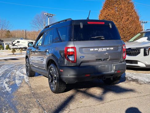 Used 2022 Ford Bronco Sport Outer Banks image 7