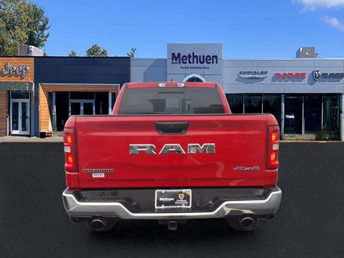 Used 2025 RAM 1500 Big Horn AWD/4WD image 5