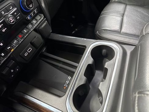 Used 2020 Chevrolet Silverado 2500 High Country w/ Z71 Off-Road Package image 28