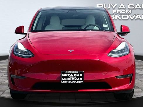 Used 2021 Tesla Model Y Long Range AWD/4WD image 2