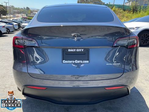 Used 2020 Tesla Model Y Long Range AWD/4WD image 4