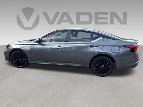 New 2026 Nissan Altima 2.5 SV FWD image 30