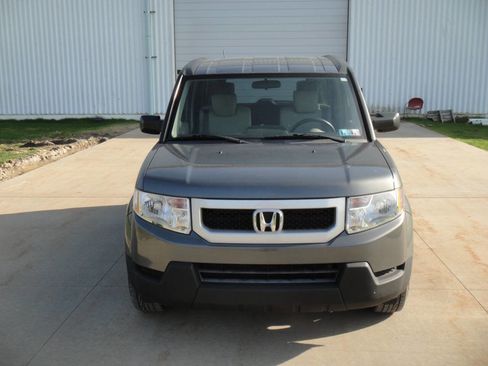 Used 2011 Honda Element EX image 3