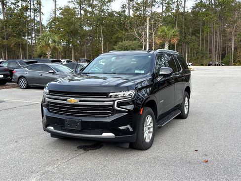 Used 2023 Chevrolet Tahoe LT image 3