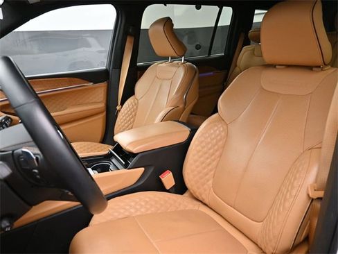 Used 2022 Jeep Grand Cherokee L Summit image 13