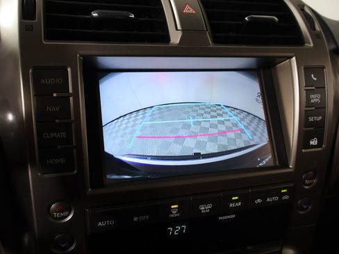 Used 2015 Lexus GX 460 w/ Premium Package image 6