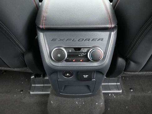 New 2026 Ford Explorer ST-Line w/ ST-Line Street Pack image 19