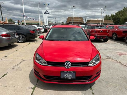 Used 2015 Volkswagen Golf S FWD image 2