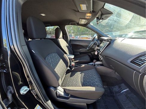 Used 2024 Mitsubishi Outlander Sport LE AWD/4WD image 33
