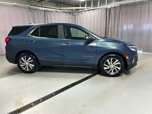 Used 2024 Chevrolet Equinox LT FWD image 8