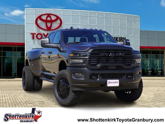 Used 2025 RAM 3500 Tradesman AWD/4WD image 1