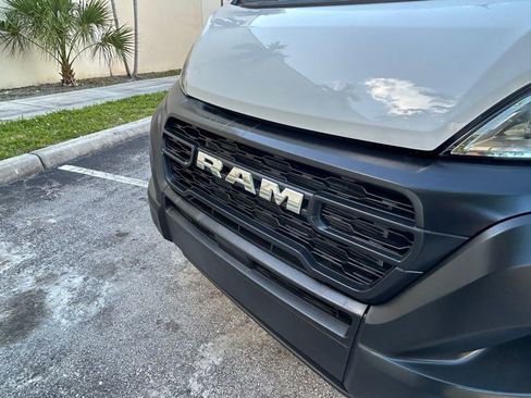 Used 2024 RAM ProMaster 2500 w/ Convenience Group FWD image 26