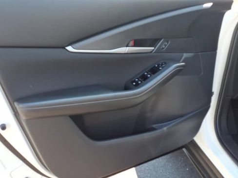 Certified 2025 MAZDA CX-30 AWD 2.5 S image 23