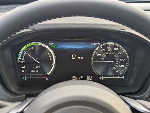 New 2025 Subaru Forester Limited w/ Popular Package image 27