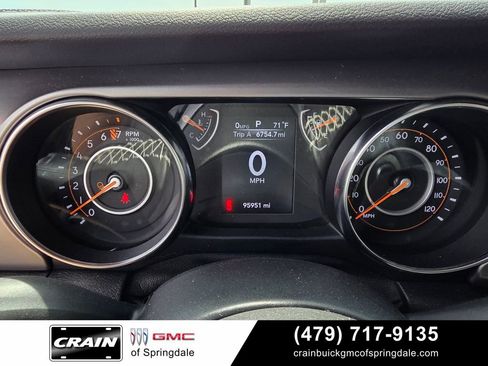 Used 2020 Jeep Gladiator Sport w/ Quick Order Package 24S AWD/4WD image 15