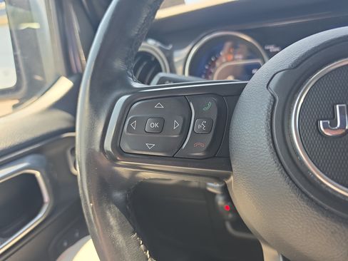 Used 2021 Jeep Wrangler Unlimited Sport AWD/4WD image 22