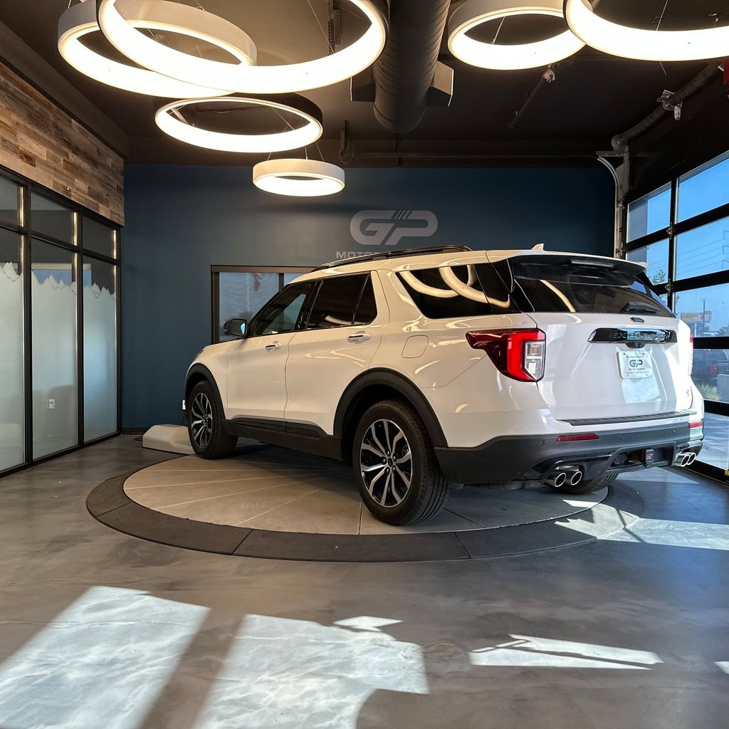 Used 2020 Ford Explorer ST w/ Premium Technology Package AWD/4WD image 5