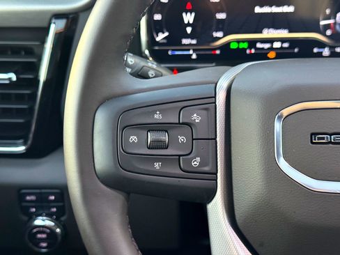 Used 2025 GMC Sierra 2500 Denali w/ Denali Reserve Package image 27