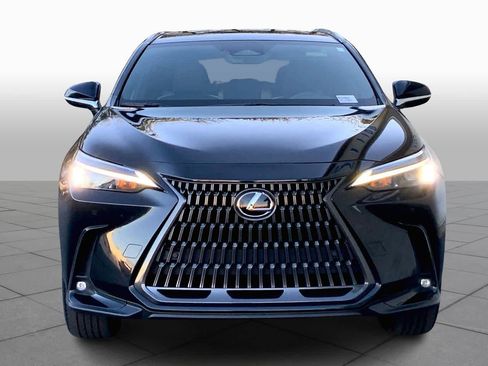 Used 2024 Lexus NX 250 FWD w/ Premium Package image 3