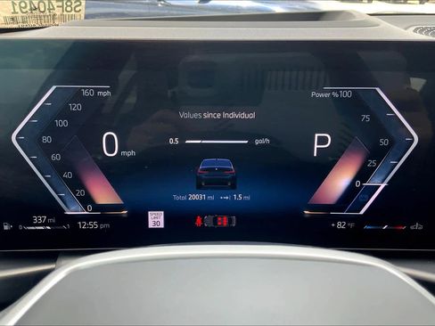 Used 2025 BMW 330i Sedan image 23