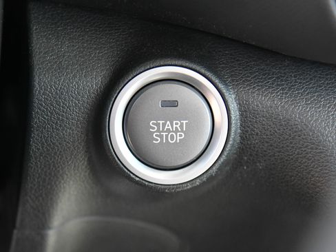 Used 2023 Hyundai Kona SE image 26