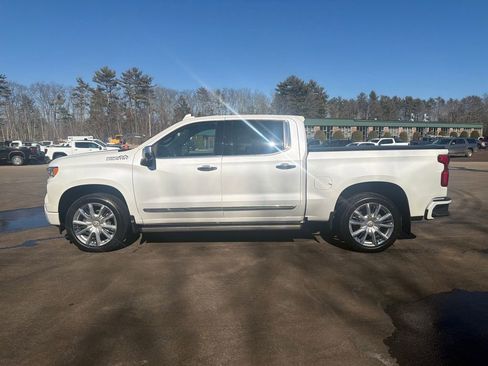Certified 2023 Chevrolet Silverado 1500 High Country w/ Technology Package image 3