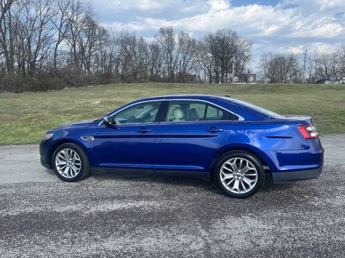 Used 2013 Ford Taurus Limited image 7